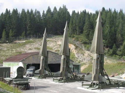 Base Tuono - I testimoni della Guerra Fredda