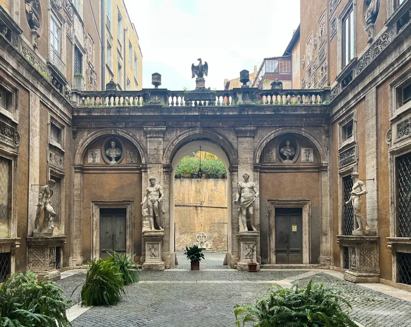 Biblioteca di storia moderna e contemporanea