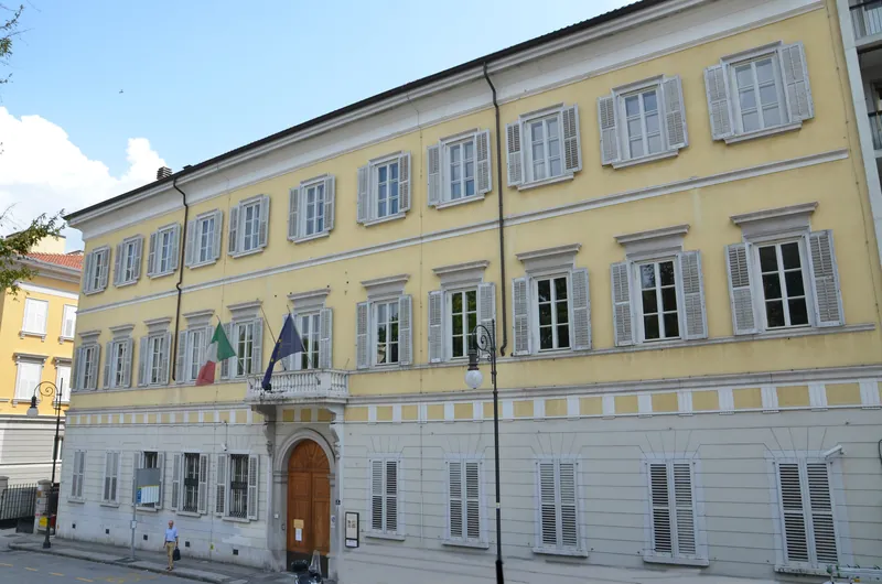 Biblioteca statale Stelio Crise di Trieste