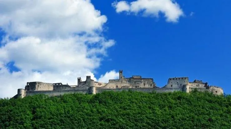 Castel Beseno