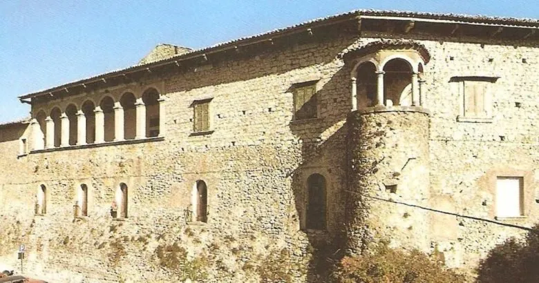 Castello Macchia d'Isernia