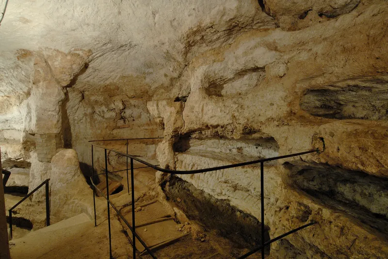 Catacomba di Villa San Faustino