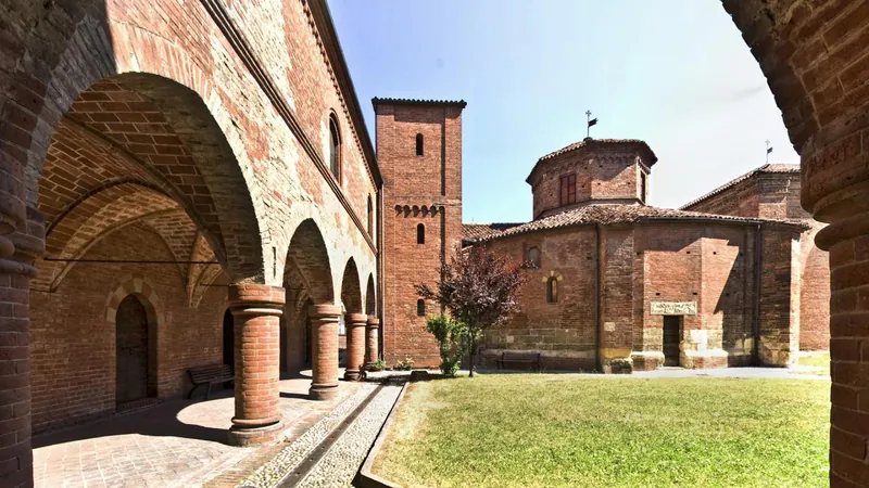Complesso di San Pietro e museo archeologico
