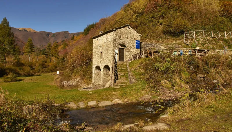 Ecomuseo della Montagna Pistoiese − La Via della Castagna e la Via del Carbone