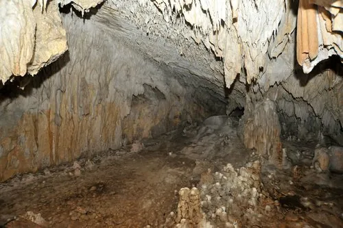 Grotta del Romito