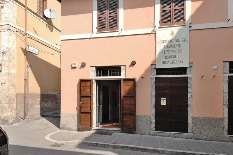 Mostra archeologica permanente presso il Criptoportico romano di Porta Ascolana