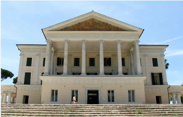 Musei di villa Torlonia, Casino Nobile