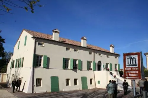 Museo civico archeologico "G. Ferraresi"