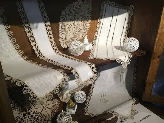 Museo del ricamo e dello sfilato siciliano
