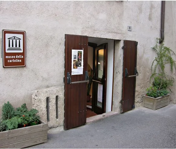 Museo della cartolina e del collezionismo minore S"alvatore Nuvoli"