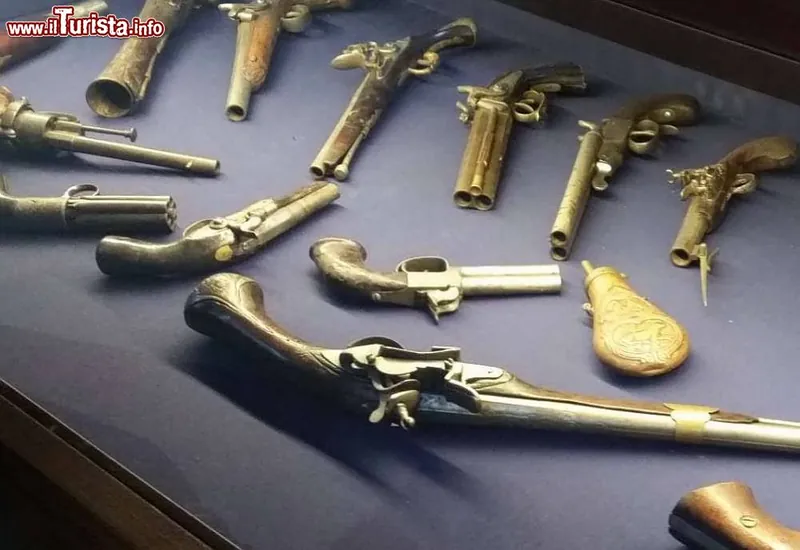 Museo delle armi antiche - Centro ricerche storiografiche