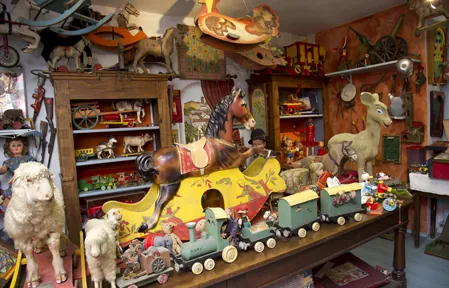 Museo delle contadinerie e del giocattolo antico