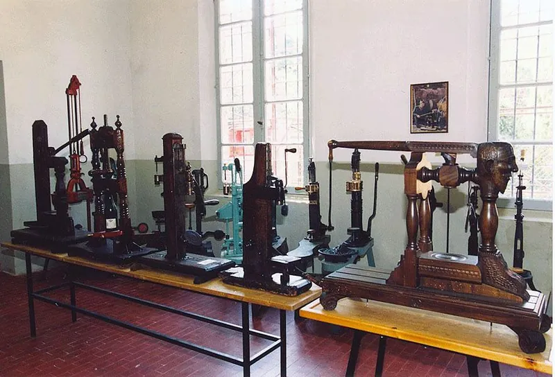 Museo delle tappatrici d'epoca