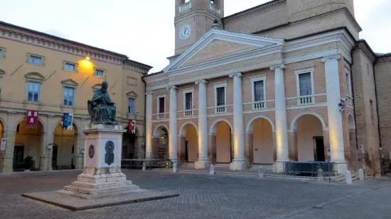 Museo e pinacoteca diocesana " G. Boccanera"
