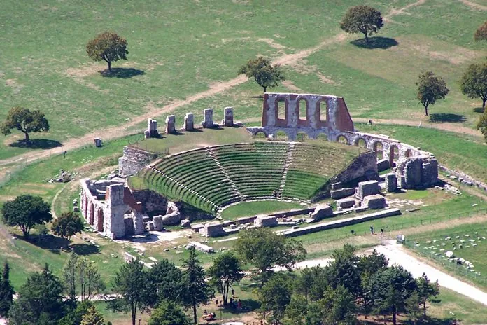 Parco archeologico del Teatro romano di Gubbio