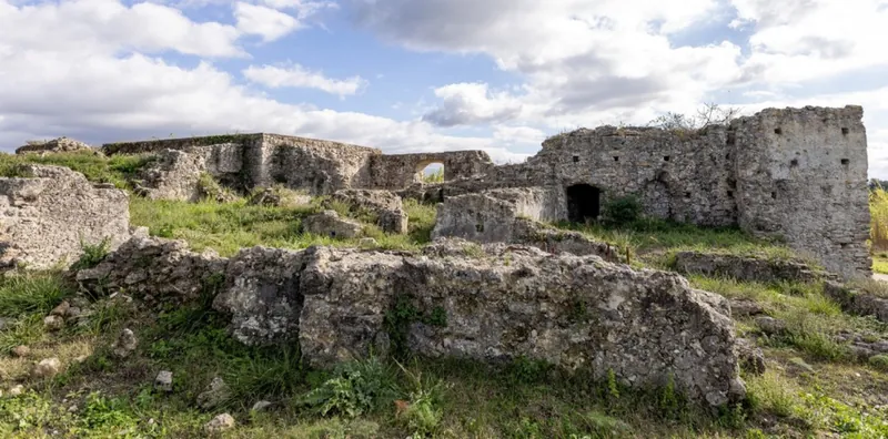 Parco Archeologico medievale di Mileto antica