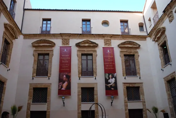 Pinacoteca civica Collegio dei Filippini