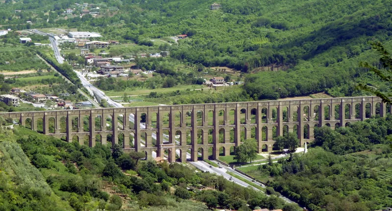 Reggia di Caserta - Acquedotto Carolino