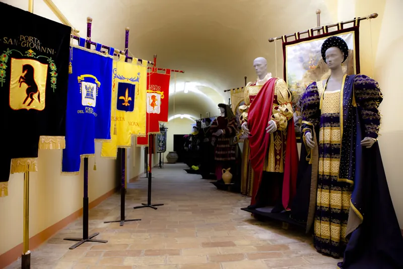 Sala del costume e delle tradizioni popolari