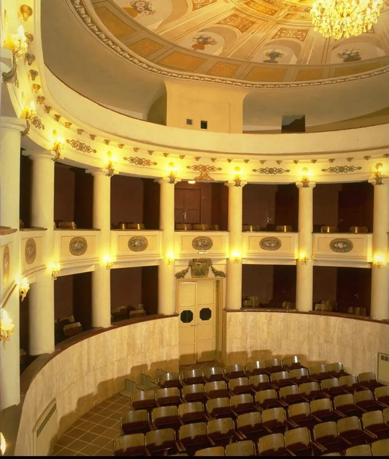 Teatro Maria Pedrini