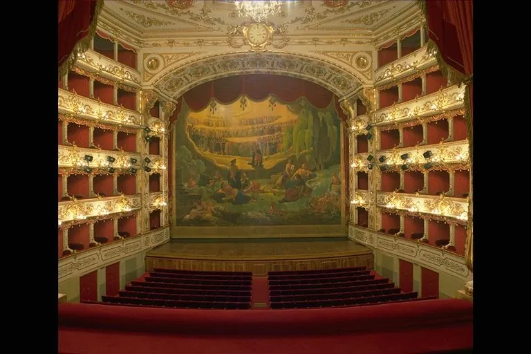 Teatro Romolo Valli